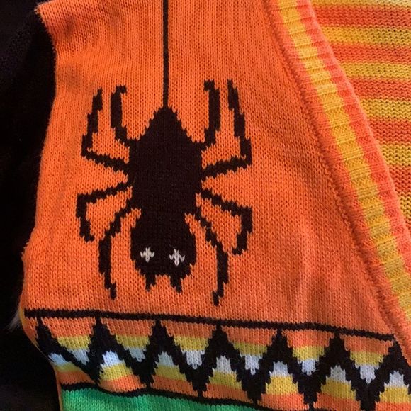 Festive Halloween Sweater - Picture 5 of 15
